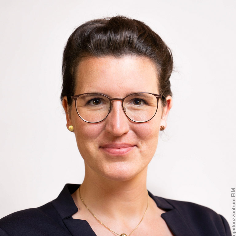 Portraitfoto von Prof. Dr. Anna Maria Oberländer