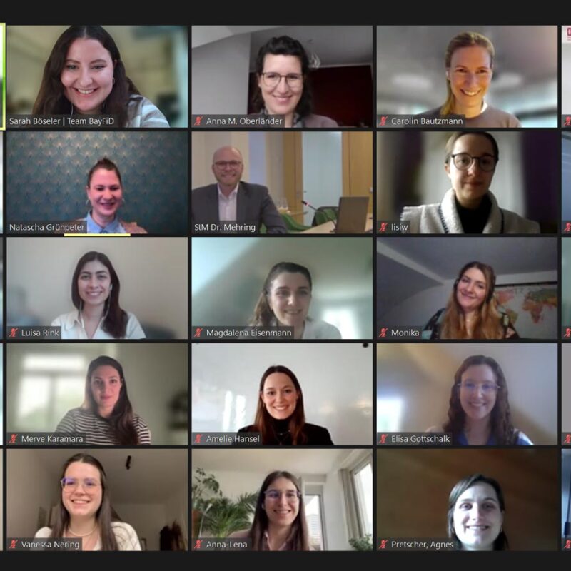 Screenshot der Teilnehmerinnen des virtuellen Events